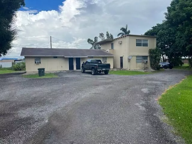 801 SE F 1 AVE 1, Belle Glade, FL 33430