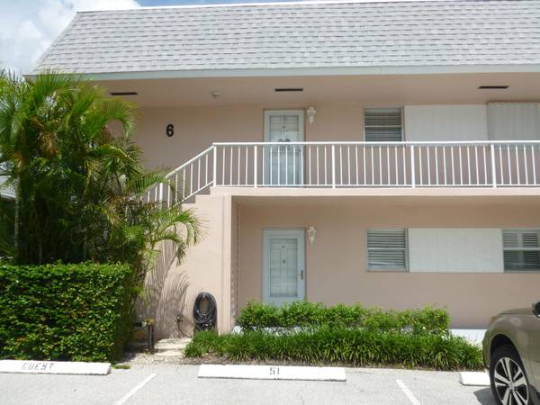 Jupiter, FL 33469,18081 SE Country Club DR Bldg 6 Apt 51