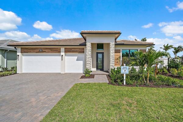 9504 St Germain, Palm Beach Gardens, FL 33412