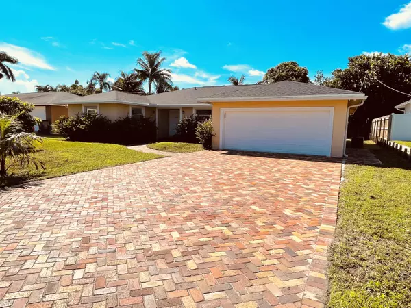 Lake Worth, FL 33462,2826 Floral RD