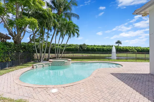 Delray Beach, FL 33446,8018 Laurel Ridge CT