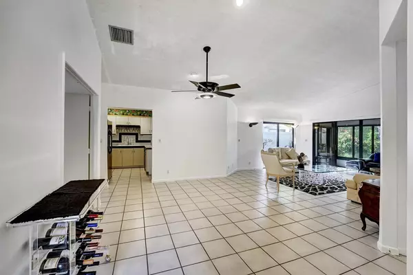 Boca Raton, FL 33486,23251 Water CIR