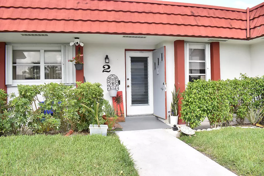 5800 W Fernley DR 2, West Palm Beach, FL 33415