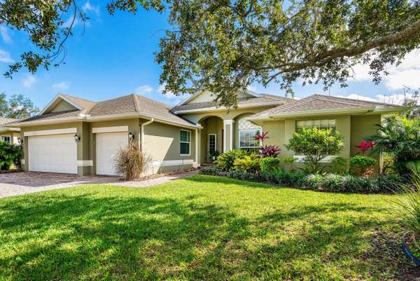 4164 Abington Woods CIR, Vero Beach, FL 32967