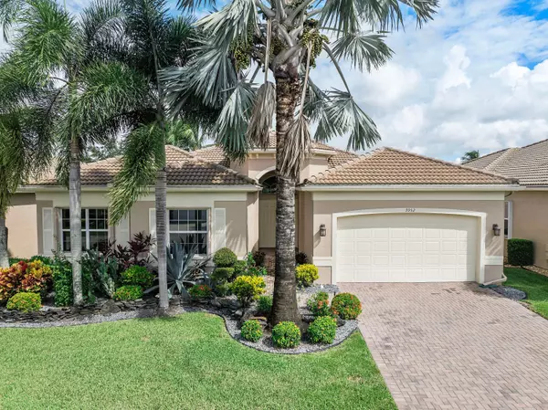 Boynton Beach, FL 33437,9952 Bluefield DR