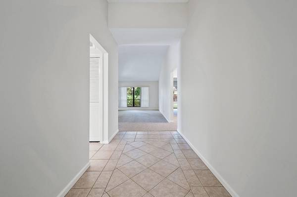 North Palm Beach, FL 33408,11364 Twelve Oaks WAY