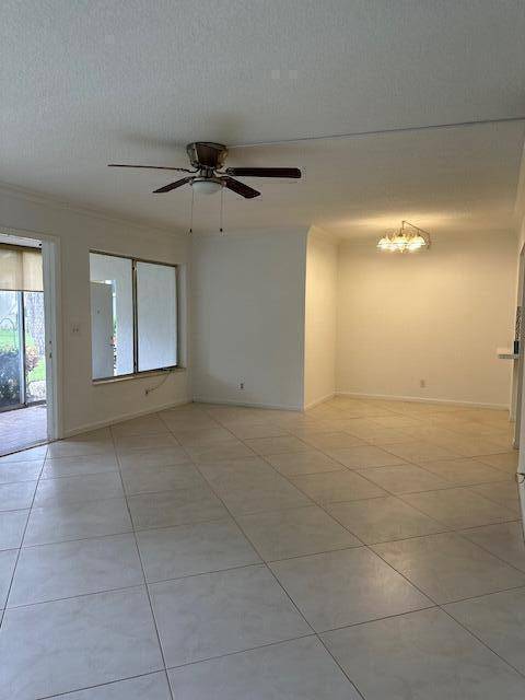 Greenacres, FL 33463,3625 La Aires CT B-1