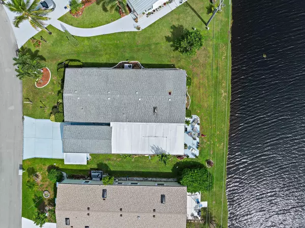 Port Saint Lucie, FL 34952,8388 Gallberry CIR