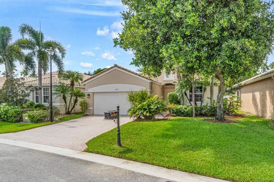 9947 Torino DR, Lake Worth, FL 33467