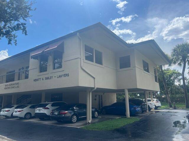 Palm Beach Gardens, FL 33410,10625 N Military TRL 208