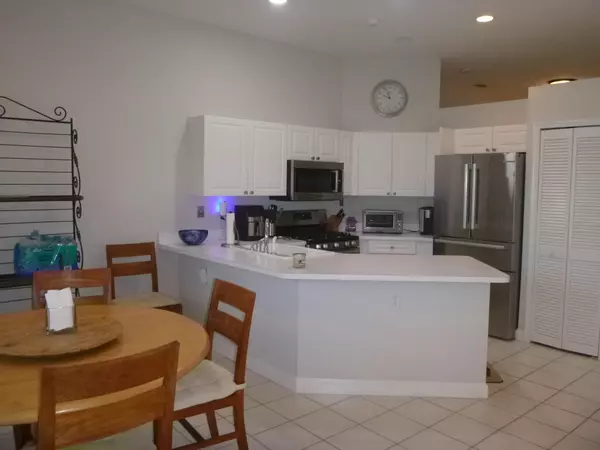 West Palm Beach, FL 33412,8265 Heritage Club DR