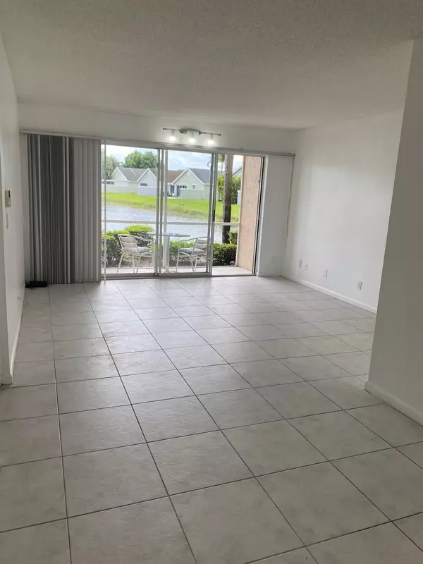 Delray Beach, FL 33446,13791 Oneida DR H1