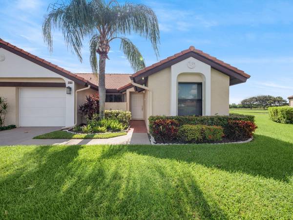 8378 Mooring CIR, Boynton Beach, FL 33472