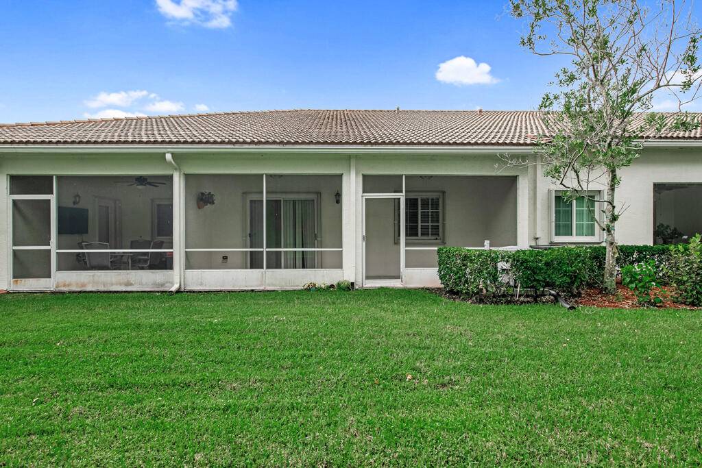 West Palm Beach, FL 33411,9927 Galleon DR