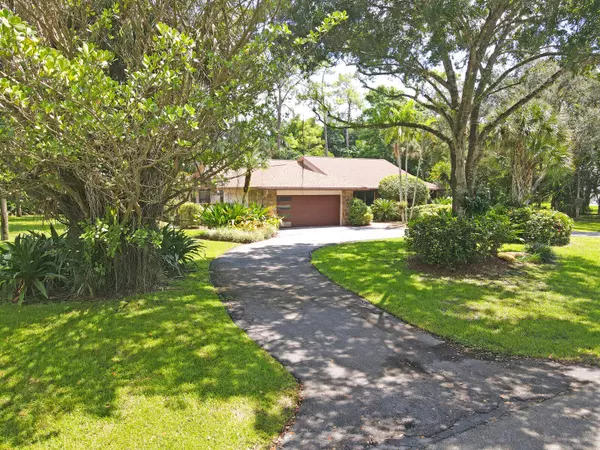 Wellington, FL 33414,12488 Pineacre LN