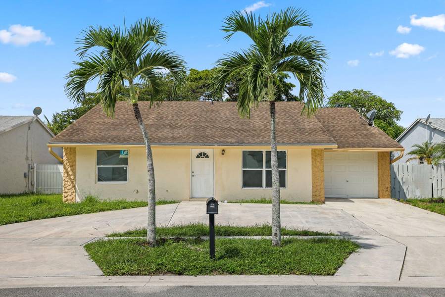 6009 Triphammer RD, Lake Worth, FL 33463