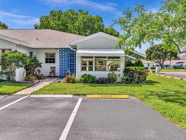 5061 Lakefront BLVD D,  Delray Beach,  FL 33484