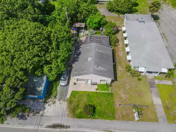 7963 Overlook RD, Lake Worth, FL 33462