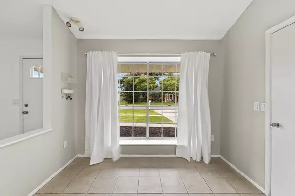 Royal Palm Beach, FL 33411,1196 Grandview CIR