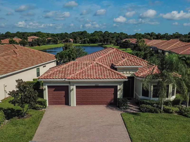 4960 55th Street ST, Vero Beach, FL 32967