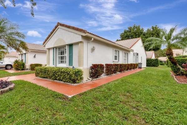 Delray Beach, FL 33484,6129 Heliconia RD