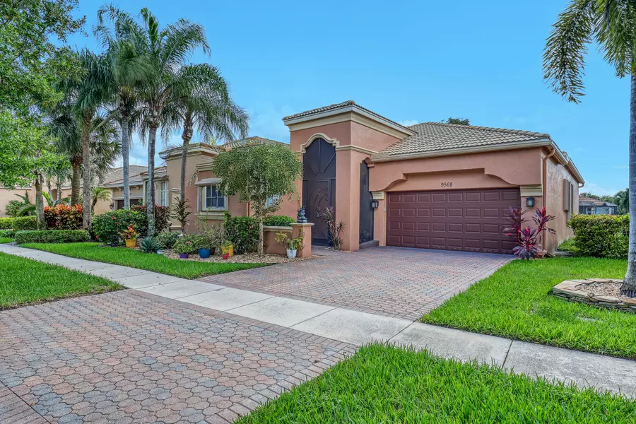 9568 Via Elegante, Wellington, FL 33411