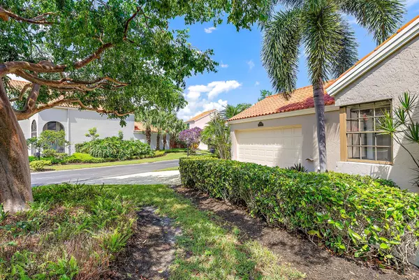 Palm Beach Gardens, FL 33410,13266 Saint Tropez CIR