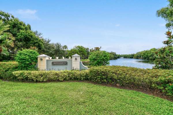 Jupiter, FL 33458,116 W Bay Cedar CIR