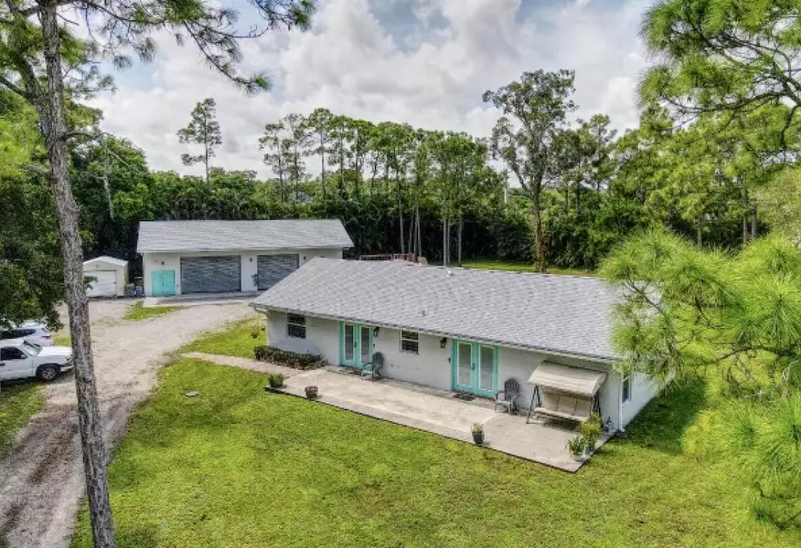 5066 Coconut BLVD, The Acreage, FL 33411