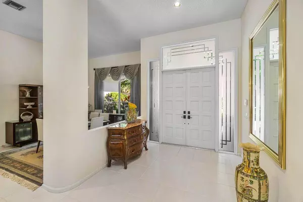 Boca Raton, FL 33486,929 N Parkside CIR