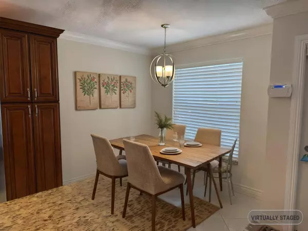 Delray Beach, FL 33484,5399 Poppy PL 101