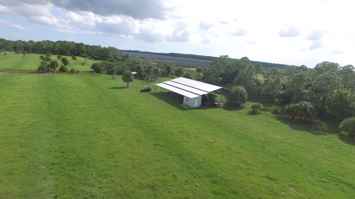 Port Saint Lucie, FL 34987,21041 Glades Cut Off RD