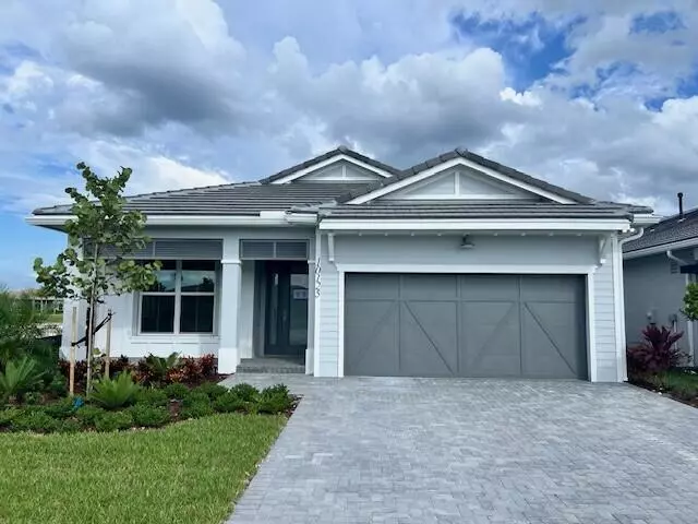 10125 Driftwood WAY, Palm Beach Gardens, FL 33412