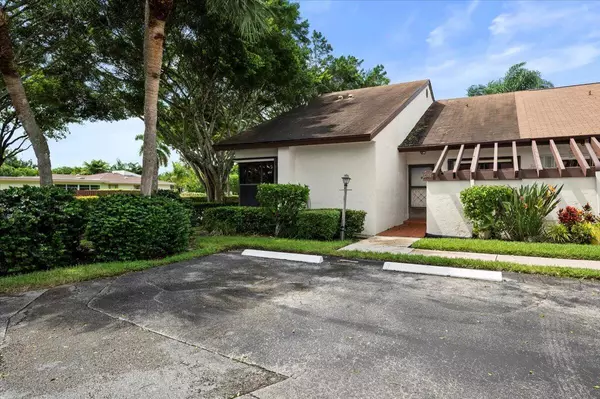 3741 English LN A, Lake Worth, FL 33467