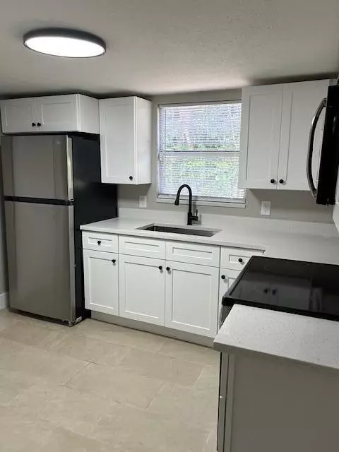 1750 W 12th ST, Riviera Beach, FL 33404