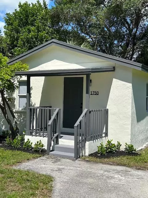 Riviera Beach, FL 33404,1750 W 12th ST