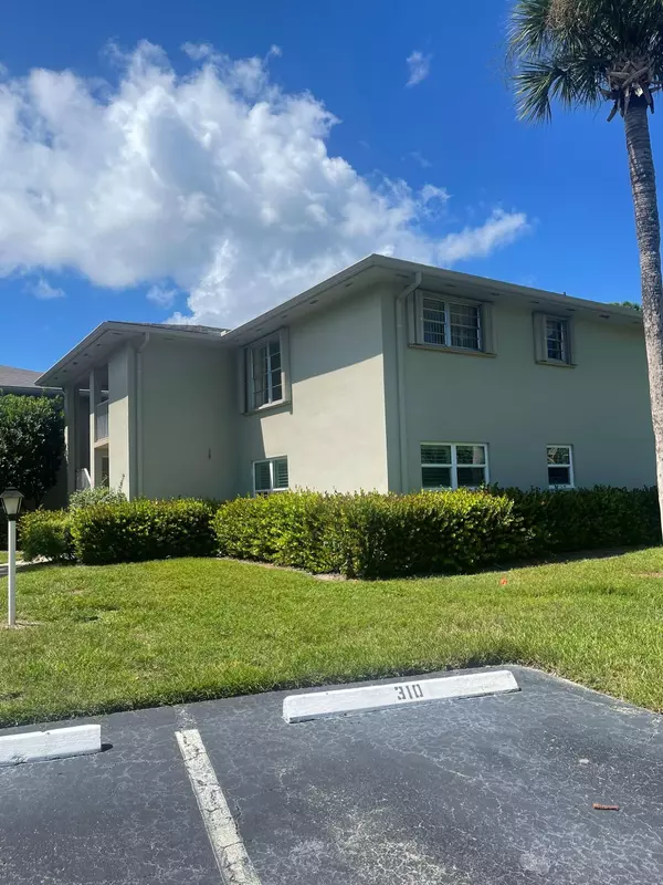 Port Saint Lucie, FL 34952,29 Lake Vista TRL 201