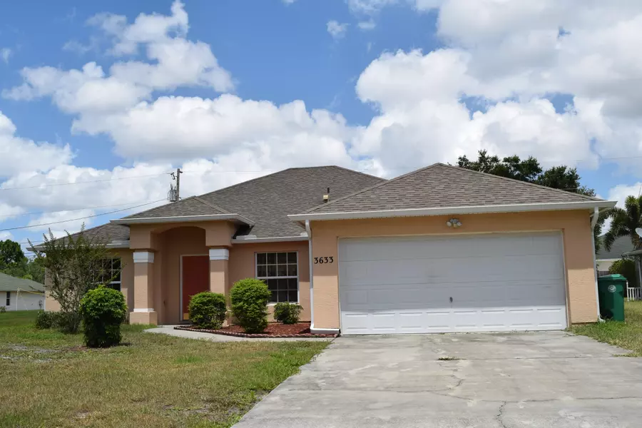 3633 SW Margela ST, Port Saint Lucie, FL 34953