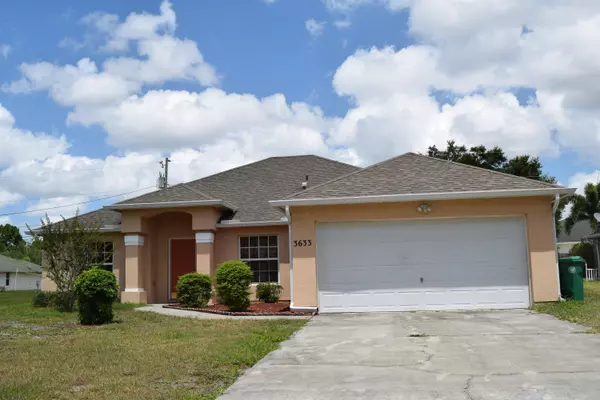 3633 SW Margela ST, Port Saint Lucie, FL 34953