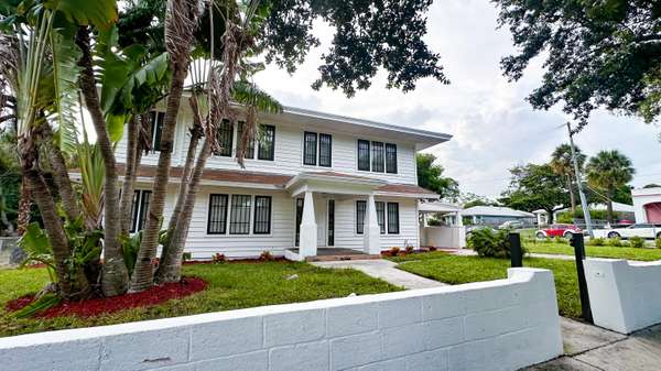 517 Division AVE, West Palm Beach, FL 33401