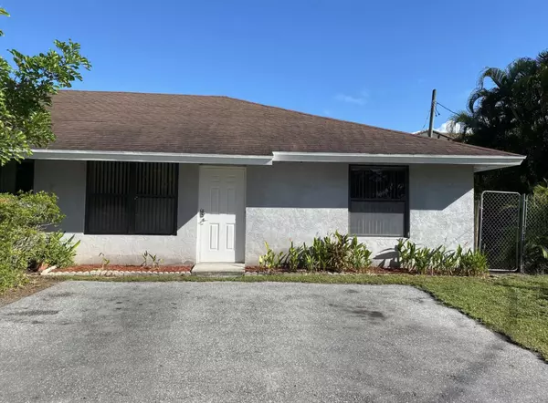 2414 Ceceile 1 AVE 2, West Palm Beach, FL 33417