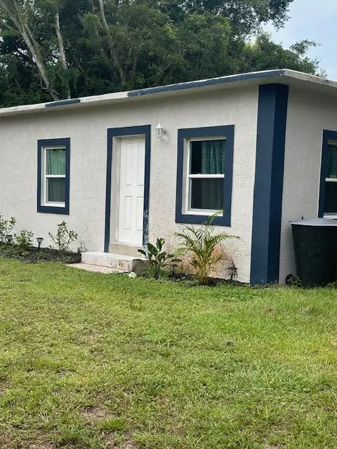 Fort Pierce, FL 34950,507 S 22nd ST B