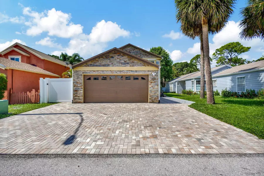 5618 Dewberry WAY, West Palm Beach, FL 33415