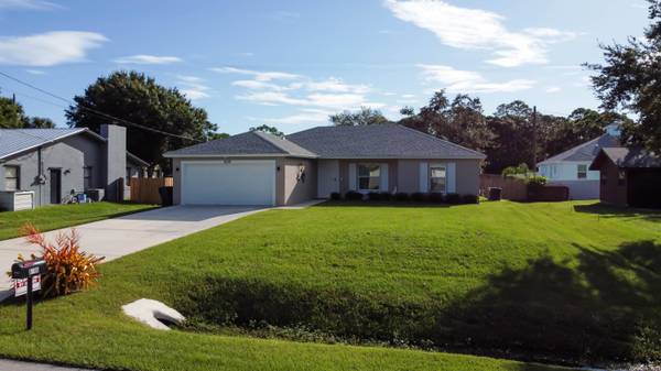 Fort Pierce, FL 34982,6106 Bamboo DR