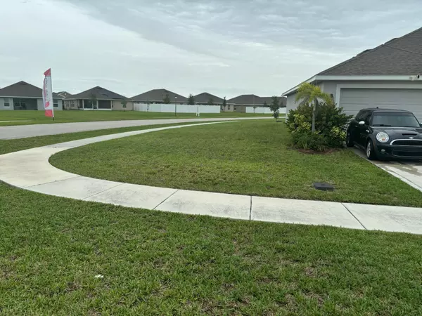 Fort Pierce, FL 34951,8301 Cristelle CT