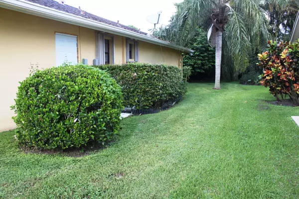 Wellington, FL 33414,1518 Primrose LN