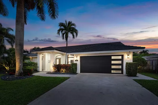 102 NE 16th CT, Delray Beach, FL 33444