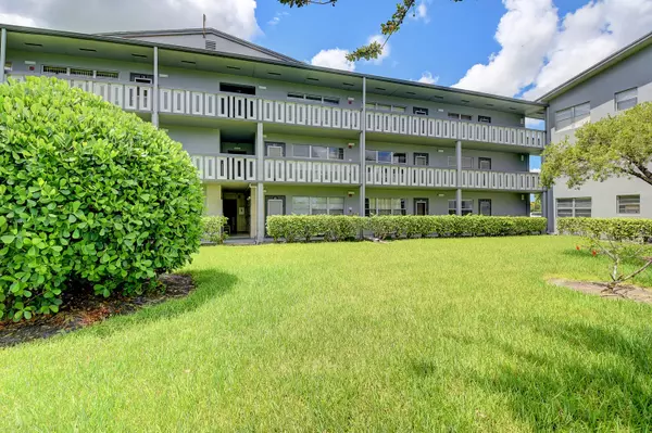 Boca Raton, FL 33434,49 Suffolk B 49