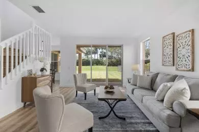 Vero Beach, FL 32962,1861 SW Grey Falcon CIR