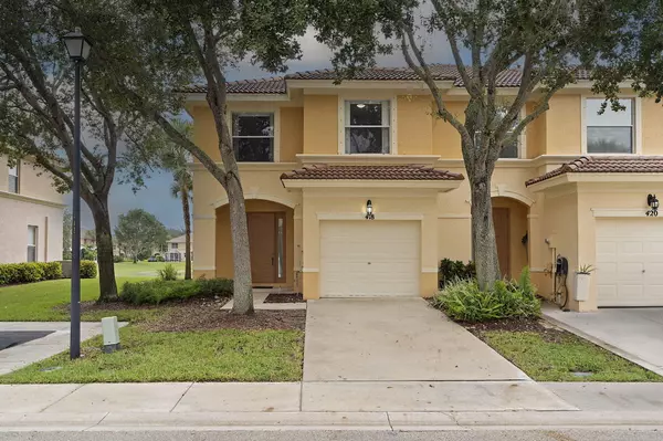 418 Rainbow Springs TER, Royal Palm Beach, FL 33411